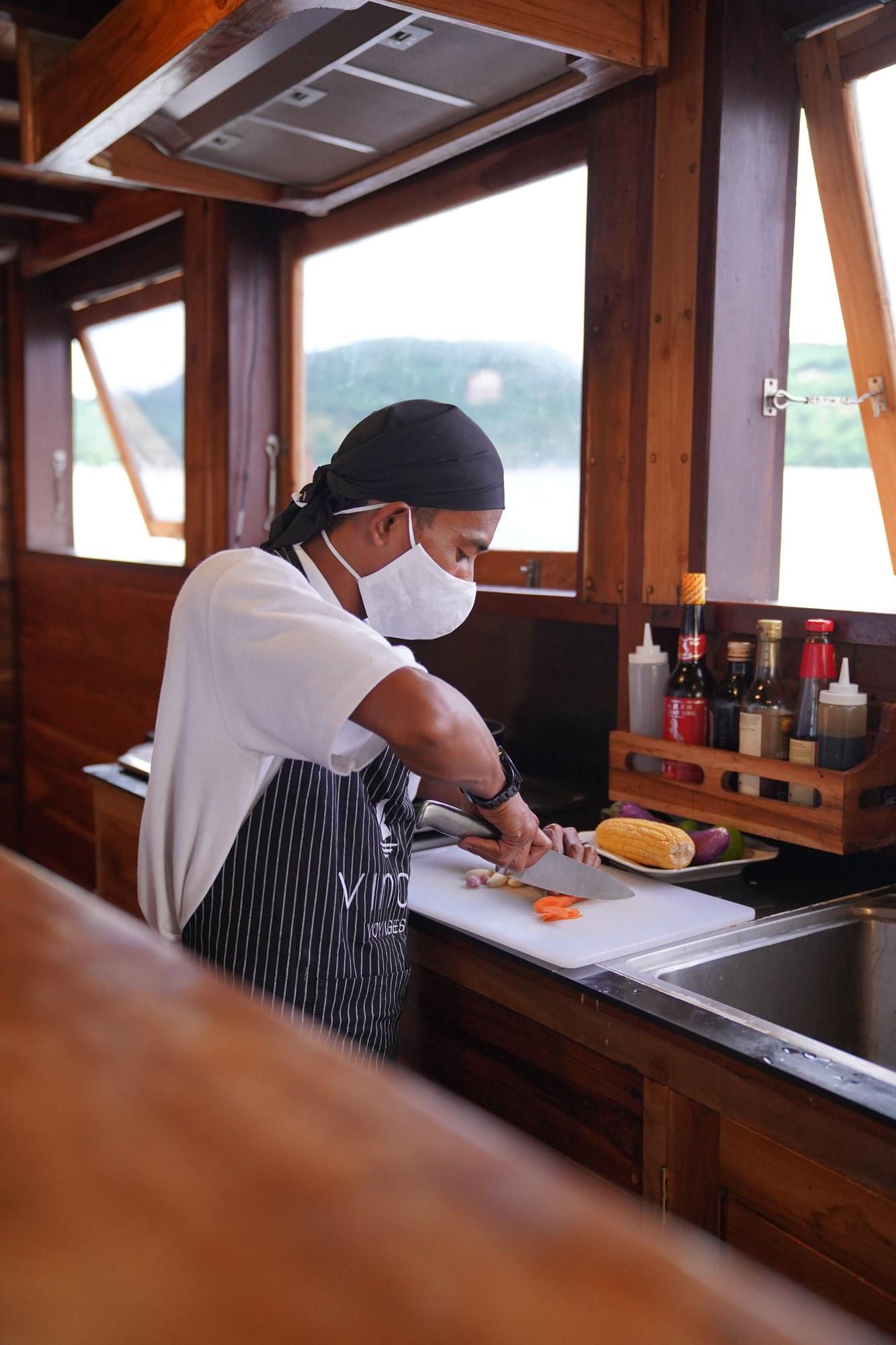 Open galley kitchen – Vinca Deluxe Phinisi