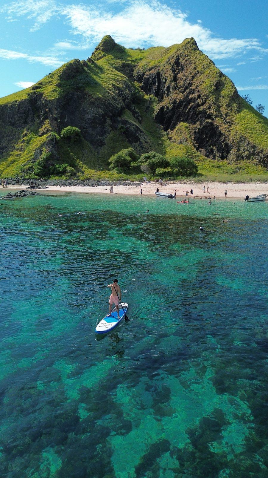 Vinca Deluxe Phinisi – Kelor Island, Komodo: a short steep hill near Labuan Bajo